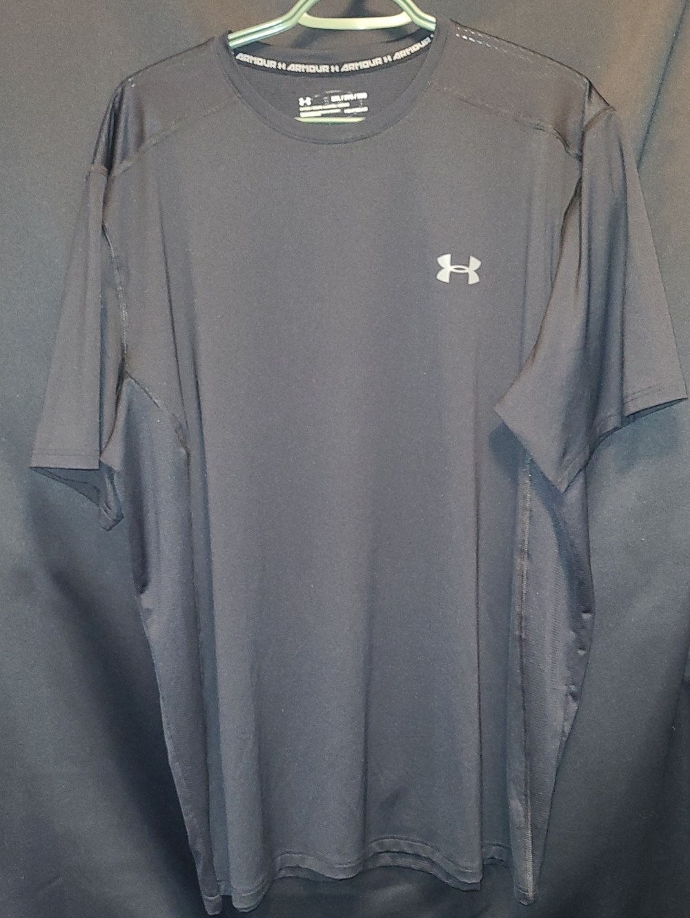 Under Armour HeatGear fitted athletic t-shirt SIZE XXL